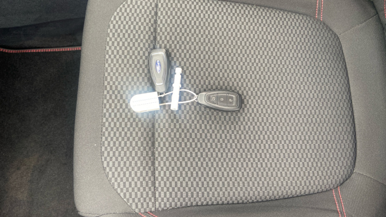 Ford Puma 1.0 EcoBoost Hybrid mHEV 155 ST-Line 5dr Petrol Hatchback